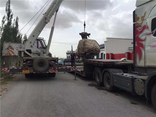 永济市狭窄场地（如小区、车间）适合用哪种吊车？