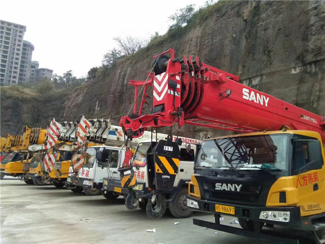 永济市吊车出租按什么计费？台班费、单次费、里程费怎么算？